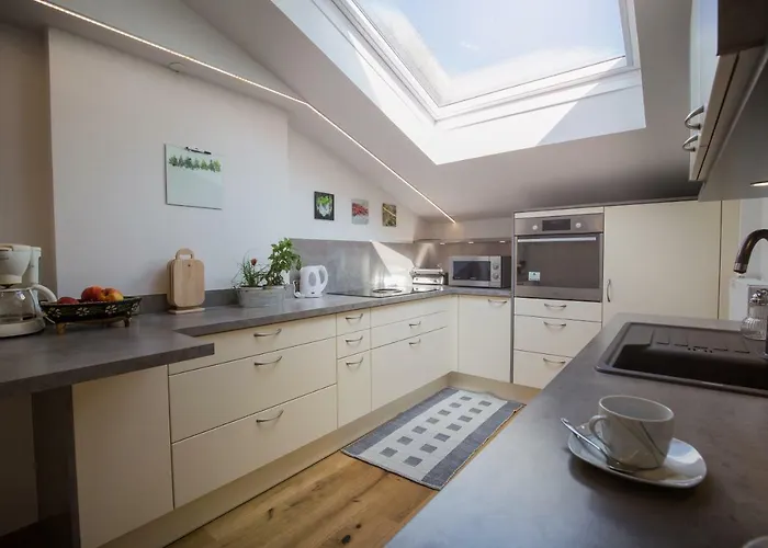 Feldhof פולפמס